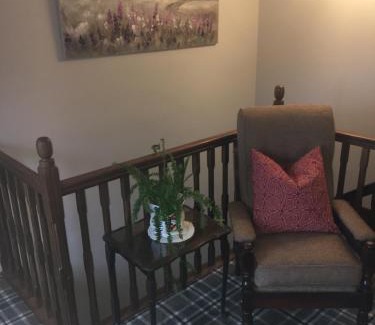 Doolin Bed & Breakfast | Pet-Friendly St. Catherines with 9/10 Guest Reviews