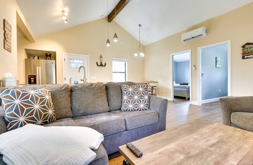 St. Cloud House | St Cloud Vacation Rental - Steps from Lakefront Park!