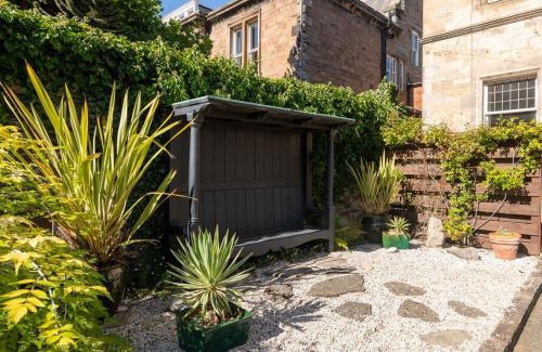 North Berwick House | Family-Friendly Retreat at St Colms Main House, Rated 9/10