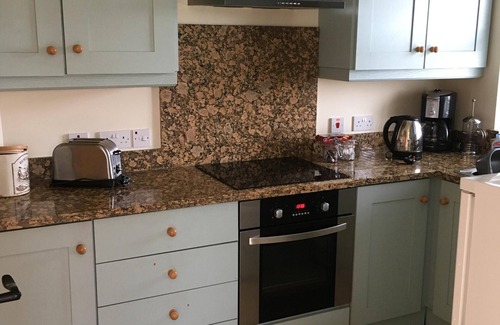 Bushmills Cottage | Highly Rated St Columbs Cottages No.3 with Family Amenities