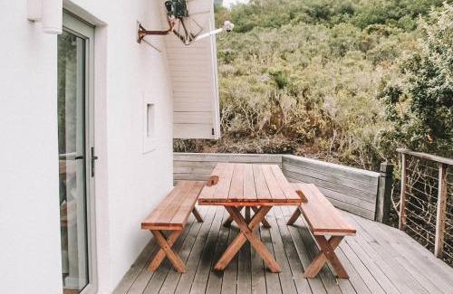 Saint Francis Bay Apartment | Idyllic St Francis Cottage Steps from the Beach with Ocean View