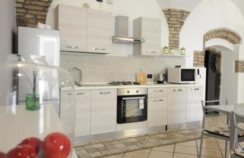 Lovere Old Town Apartment | Pet-Friendly St. George Apartment with Remarkable 9.4 Score