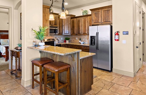 St. George Condo | St. George Gem: Pool, Hot Tub & Views Near Zion Basecamp