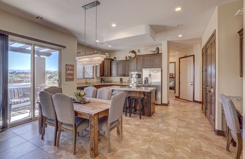 Washington Villa | Experience Bliss at Coral Ridge Golf Condo with Pool Access