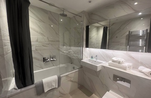 Westminster Apartment | Family-Friendly St James Park 2bed2bath Apartment in Westminster