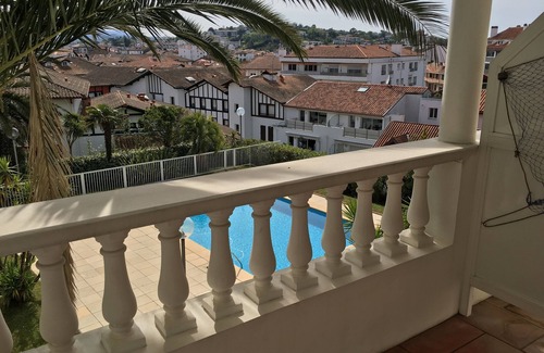 Saint-Jean-de-Luz City Center Apartment | Ideal ST JEAN DE LUZ T2 with Pool, Beach Access & 9.2 Rating