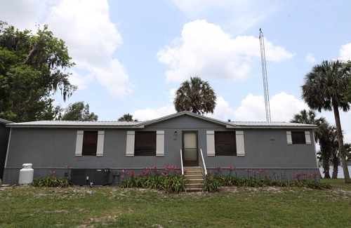 Crescent City House | Inviting St. Johns River Retreat with Family-Friendly Amenities