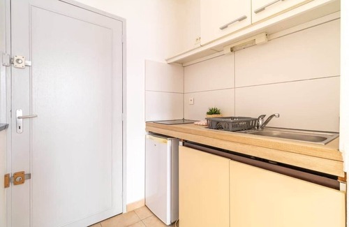 Le Busca Apartment | Guest Rated 10/10: St Joseph 18 - Le Busca Near Transport
