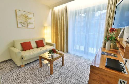 Karlovy Vary Hotel | Coastal Retreat at St. Joseph Royal Regent - Guest Rated 8.6