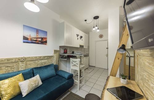Neudorf Ouest Apartment | Guest Rated Studio at St Léon Strasbourg with Kitchen & Breakfast