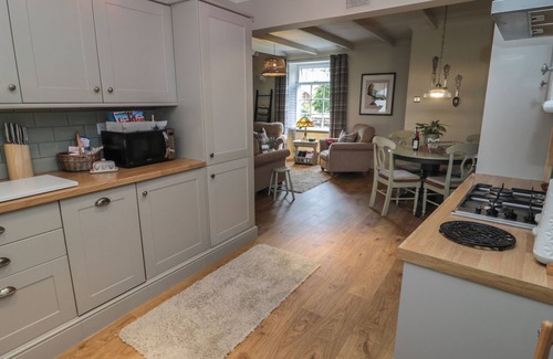 Warkworth Apartment | Relax at St. Lawrence Rest with Oceanfront Garden Views