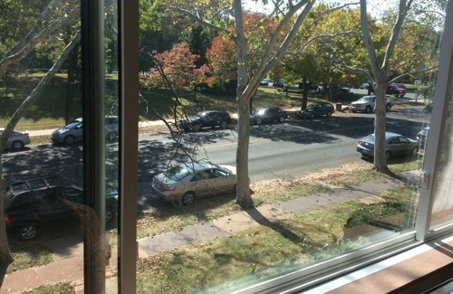 St. Louis Hills House | Scenic St Louis Hills Retreat with Pool & Family Amenities