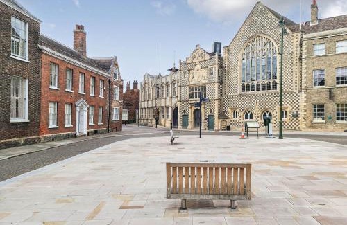 King's Lynn House | Family-Friendly St Margarets Cottage with Great Reviews