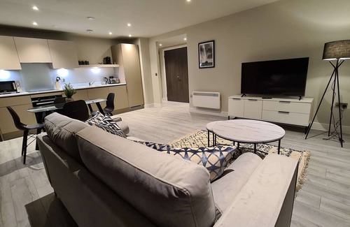 The Westside Apartment | St. Martin's Place Bham: Gym, Meeting Room & Cinema Room