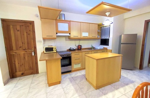 Bugibba House | St Mary Flat: Oceanfront 2-Bedroom Oasis in Bugibba
