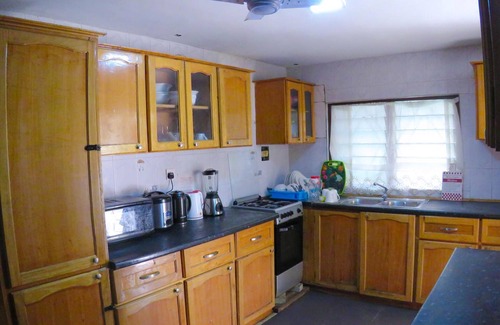 Janman House | Cozy St Mary's at Hills Guest House with Family-Friendly Amenities