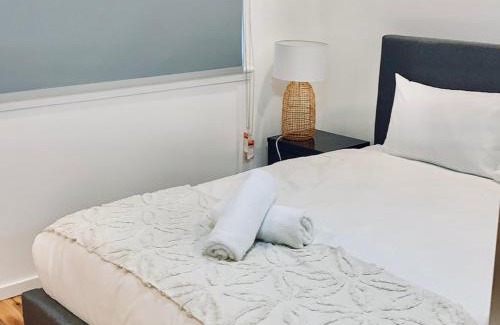 St Marys House | Budget-Friendly St Marys 5 Bedroom Family Getaway