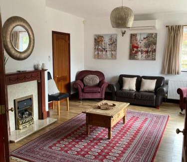 Norwich House | St Marys House: Family-Friendly Retreat with Top Reviews