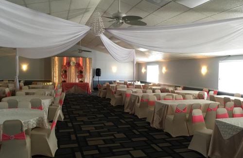 St. Michaels Hotel | Cozy St. Michaels Inn: Oceanfront Retreat with Pool Access