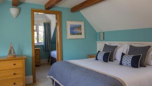 Maenporth Hotel | Coastal Retreat at St Michaels Resort, Falmouth - 4 Star Stay