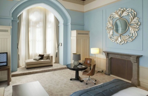 Kings Cross St. Pancras Hotel | Experience St. Pancras Renaissance Hotel in London