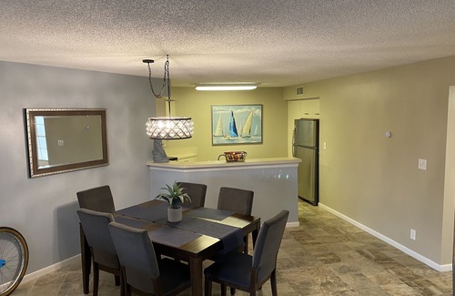 Isla del Sol Condo | Super Clean St. Pete Beach Condo with Oceanfront Views
