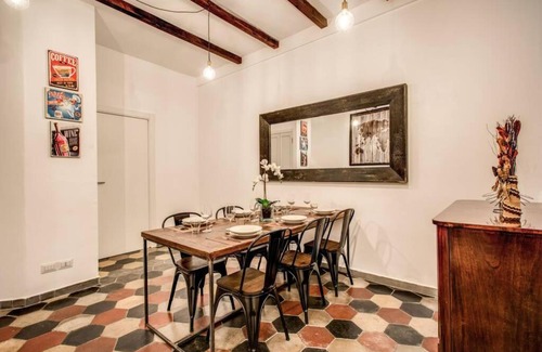 Rione XIV Borgo Apartment | Pet-Friendly St Peter Apartment with Perfect 10/10 Rating