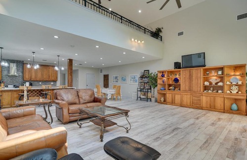 Disston Heights House | Ideal St Petersburg Getaway - Minutes from Tropicana Field!