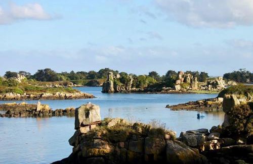 Ile-de-Brehat House | Idyllic Retreat on the Beautiful Bréhat Island