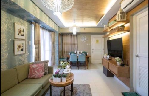 Sampaloc Apartment | Family-Friendly Sta. Mesa 2 BR Unit Near SM Mall