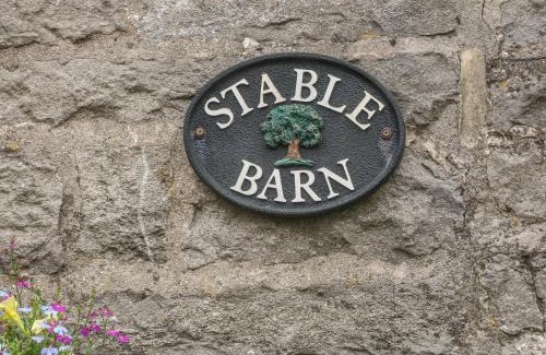 Newton Grange House | Inviting Stable Barn: Pet-Friendly Retreat for Families
