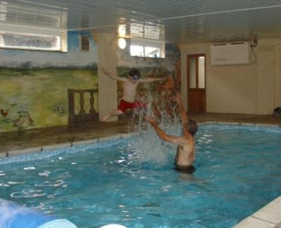 Black Torrington Apartment | Discover Stable Cottage: Family-Friendly Retreat with Pool
