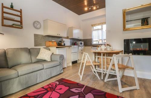 Fiddington House | Pet-Friendly Stable Cottage with Outstanding 9.7/10 Rating