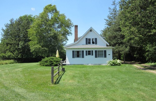 Westport Cottage | Stable Properties - Four Bedroom Cottage with Ocean Views