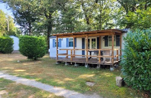 Neuvic Ski Chalet | Family-Friendly Stacaravan at Camping Le Soustran
