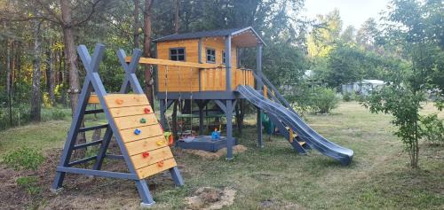gmina Jozefow Apartment | Top-Rated Stacja Roztocze: Family & Pet-Friendly Retreat