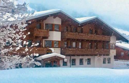 Neustift Im Stubaital Hotel | Discover Stacklerhof: Oceanfront Retreat with Spa & Pool