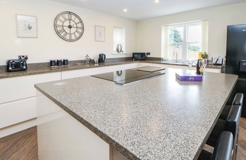 Tudhoe Cottage | Pet-Friendly Stackyard House: Top-Rated Country Getaway