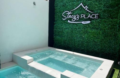 Downtown Apartment | Cozy Stacys Place #4 Studio Apartment - Perfect for Families!