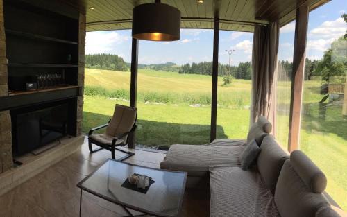 Planicka House | Stadel Lipno: Family-Friendly Retreat with Pet Perks