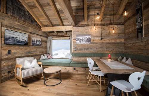 Hochkrimml Ski Chalet | Guest Rated: 9.8 at Stadl Lofts Plattenalm - Zillertal Retreat
