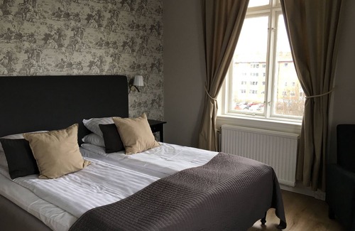 Solvesborg Hotel | Discover Stadshotellet i Sölvesborg with Family-Friendly Amenities