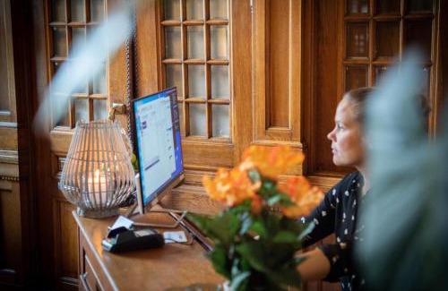 Kristianstad Hotel | Discover Stadshotellet Kristianstad: Pet-Friendly Comfort