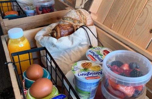 Sneek Bed & Breakfast | Top-Rated Stadslogement By Peek with Breakfast Included