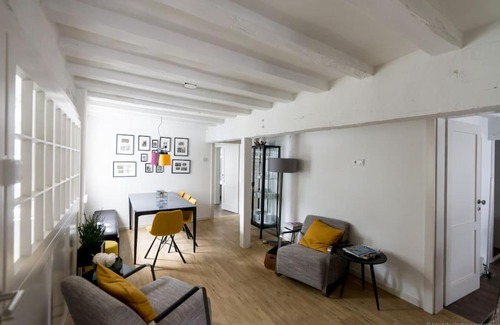 Monschau House | Family-Friendly Stadthaus Monschau - Perfect for Groups