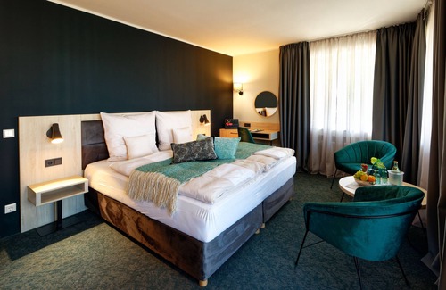 Borken Hotel | Guest Rated 9.6: Stadthotel Borken with Spa & Dining