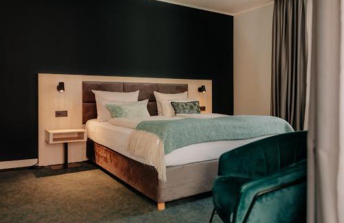 Borken Hotel | Pet-Friendly Stadthotel Borken: Rated 9/10 with Breakfast