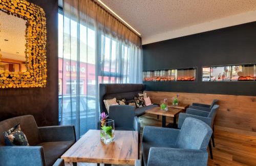 Imst Hotel | Discover Stadthotel EGGERBRÄU: Rated 9/10 with Hot Tub