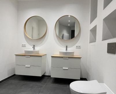 Lichtenfels Apartment | Modern Stadtjuwel: Central Location & Family-Friendly Stay