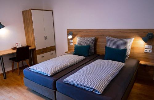 Bogen Bed & Breakfast | Stadtplatz23 B&B: Guest Rated 9/10 with Pet-Friendly Amenities